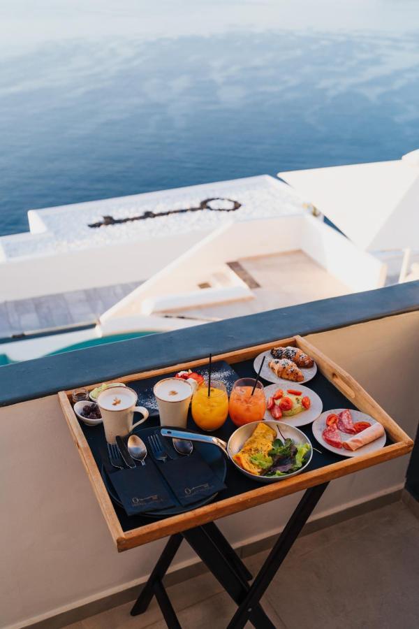 Santorini Secret Premium Hotel Oía Exterior foto